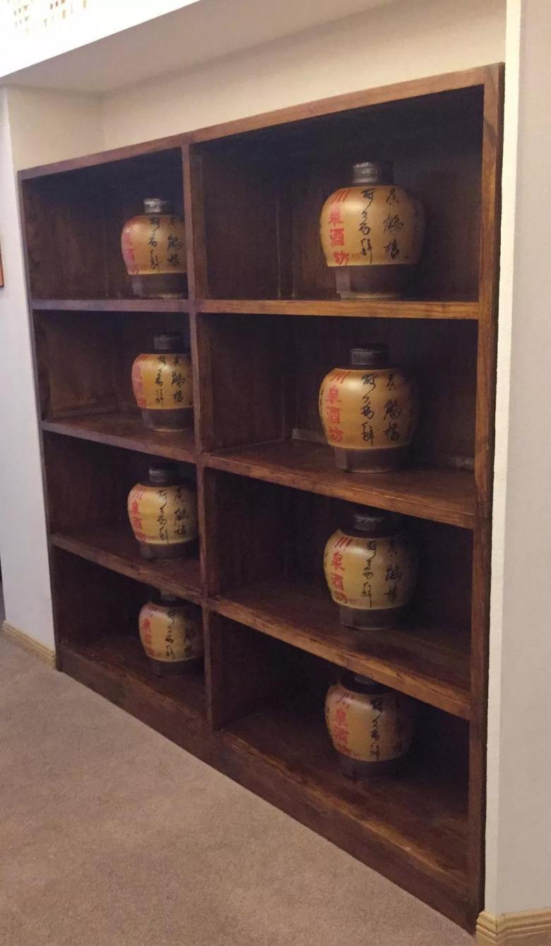 憶商山會(huì)所定制展柜.jpg